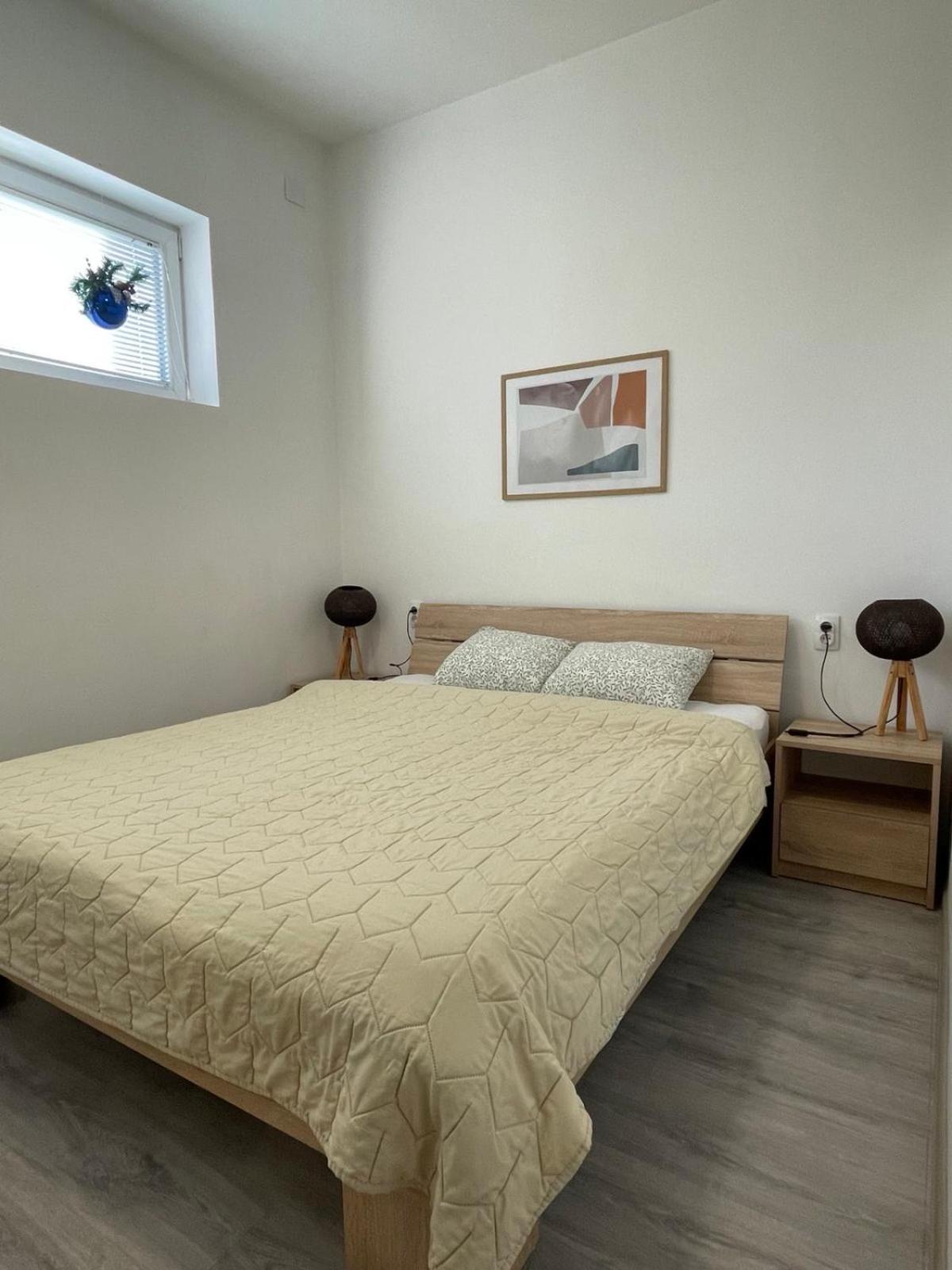 Apartman Arthur Kikinda Buitenkant foto